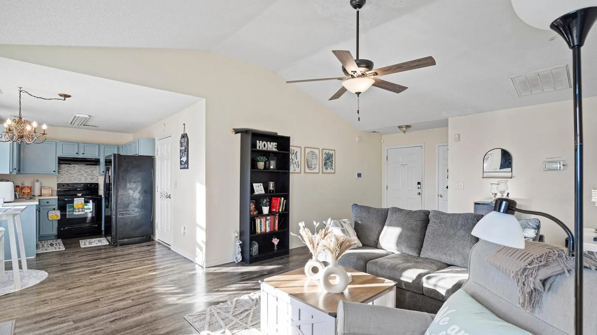 Gonzalez'S Cozy Shack Villa Charlotte Holiday home